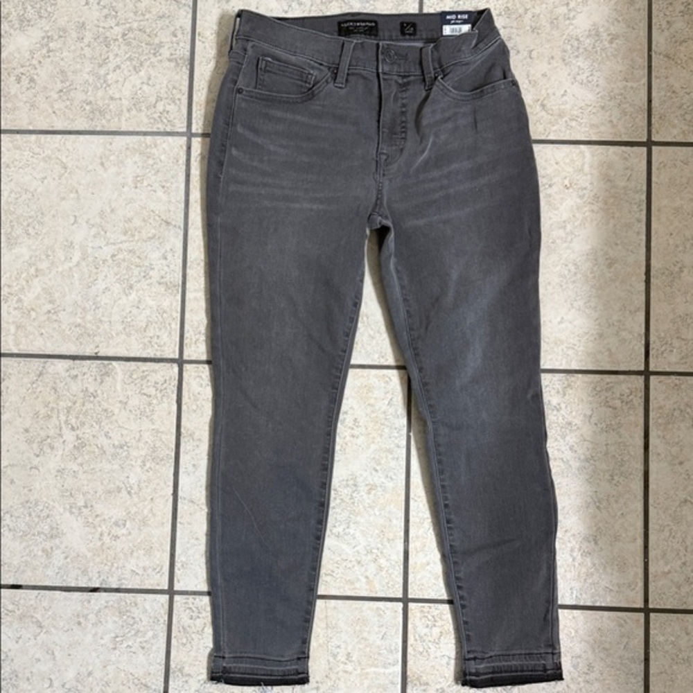 Lucky Brand Women’s Faded Gray Ankle Toothpick Jeans, NWT, size 8/29A